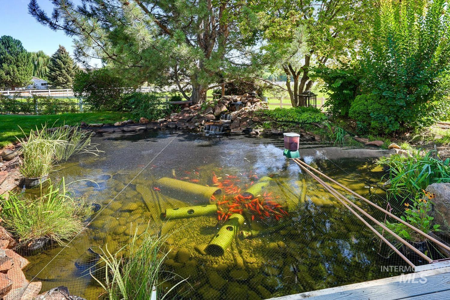 main property photo 40