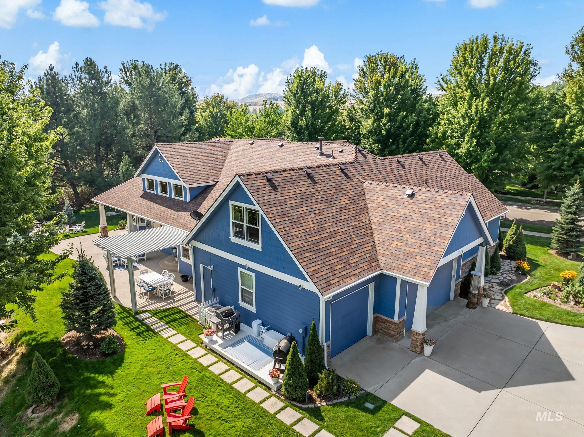 main property photo 40