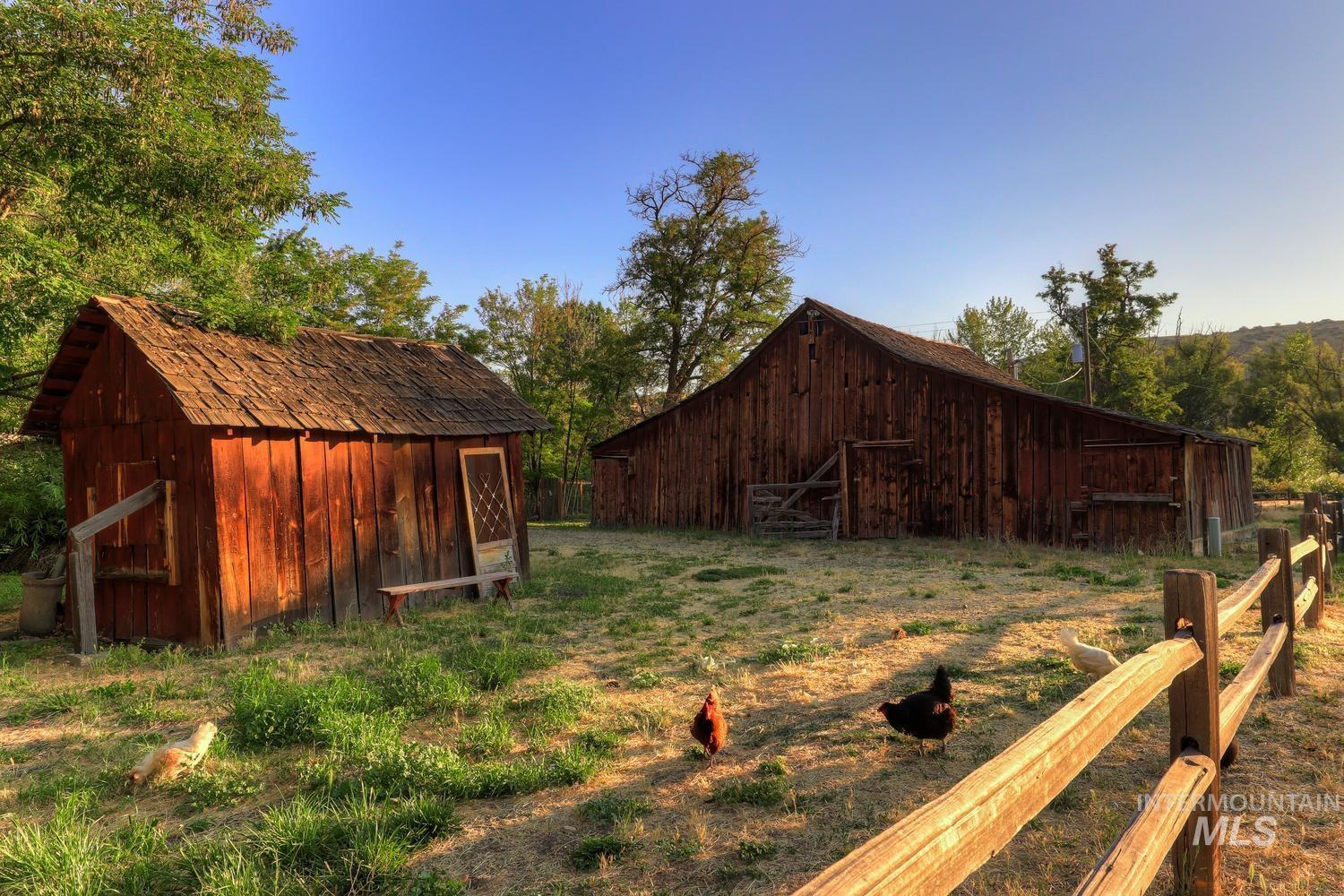 main property photo 47