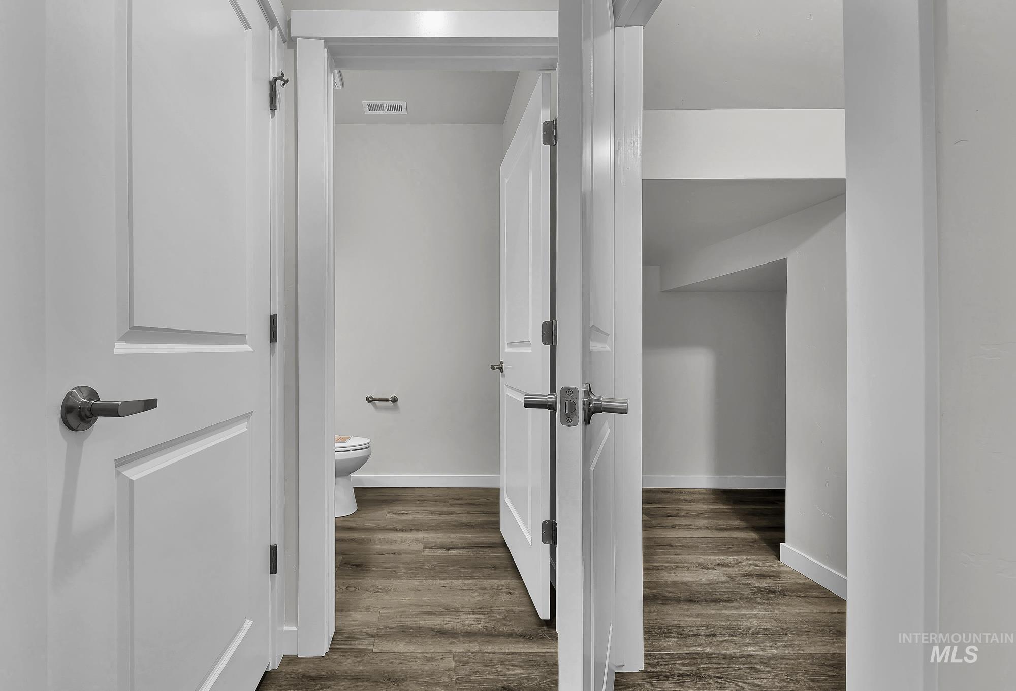 property viewer photo 10