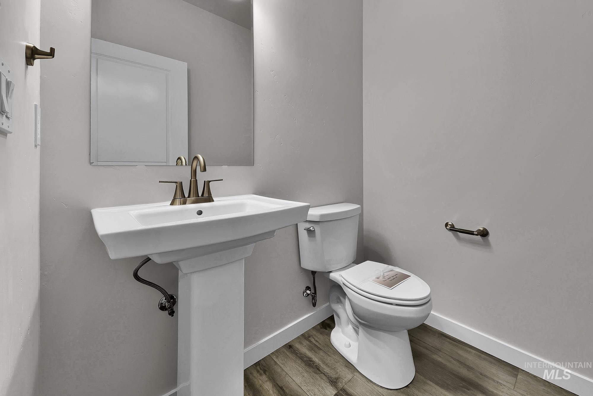property viewer photo 11