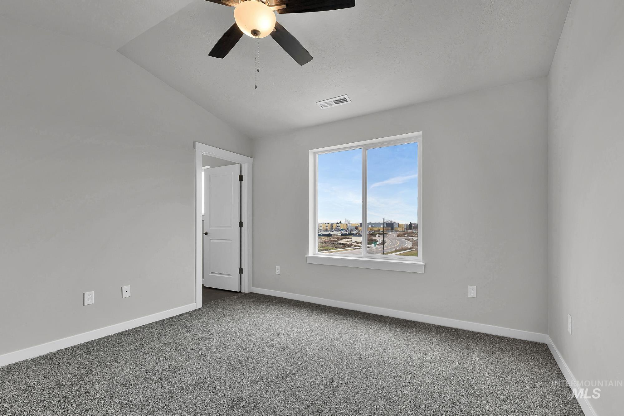 property viewer photo 14