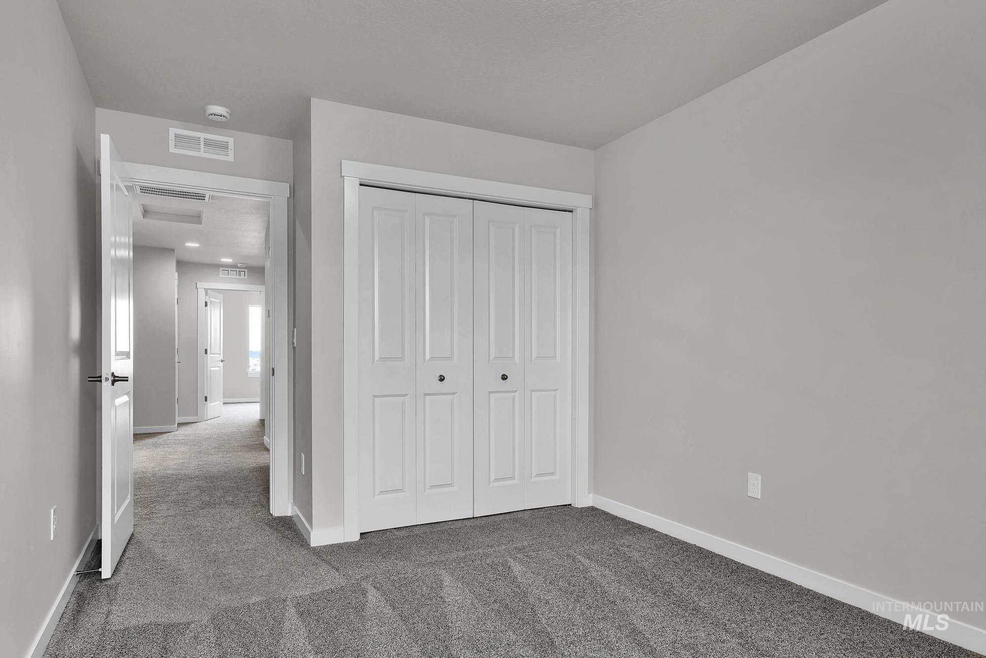 property viewer photo 17