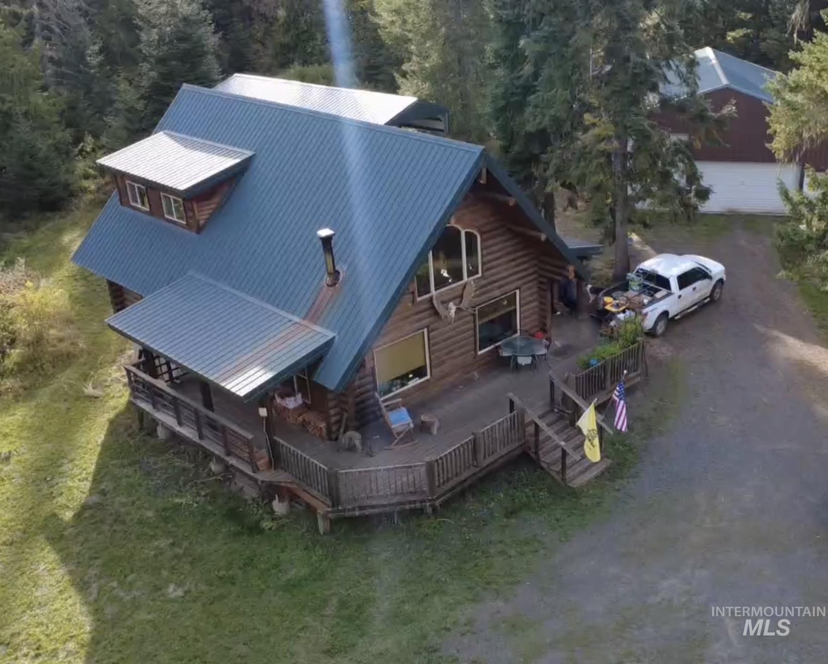 main property photo 25