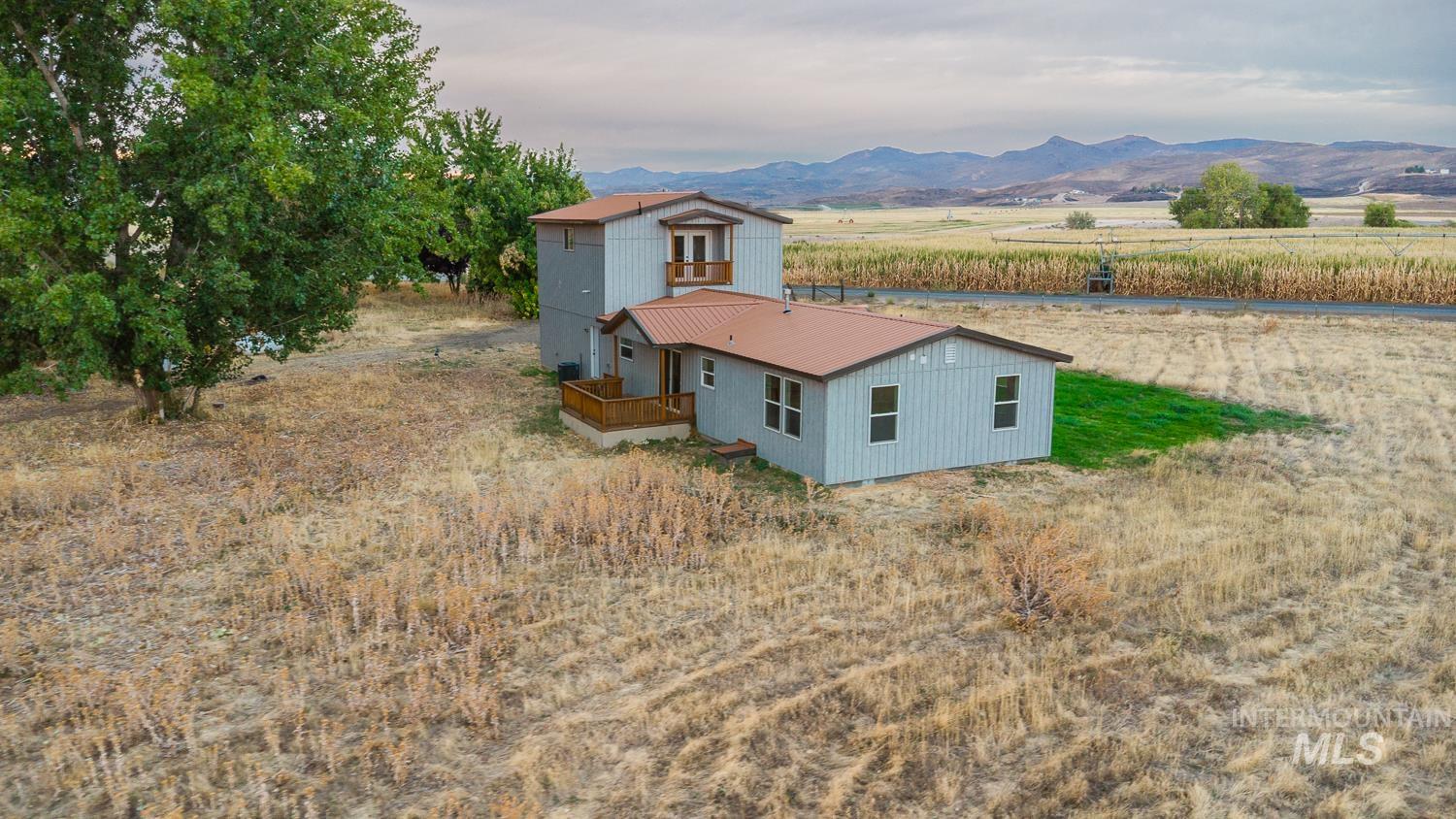 main property photo 24