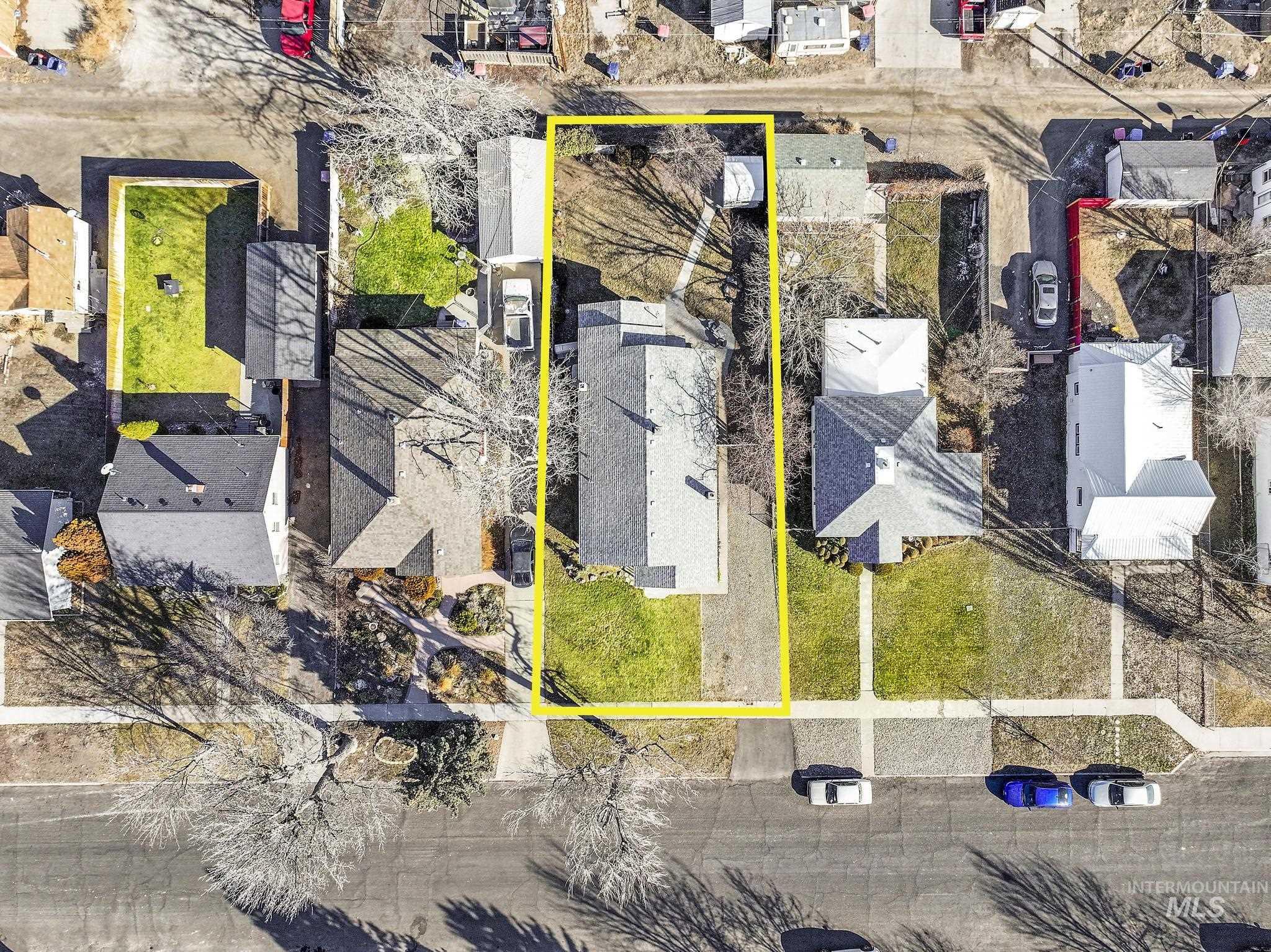 main property photo 38