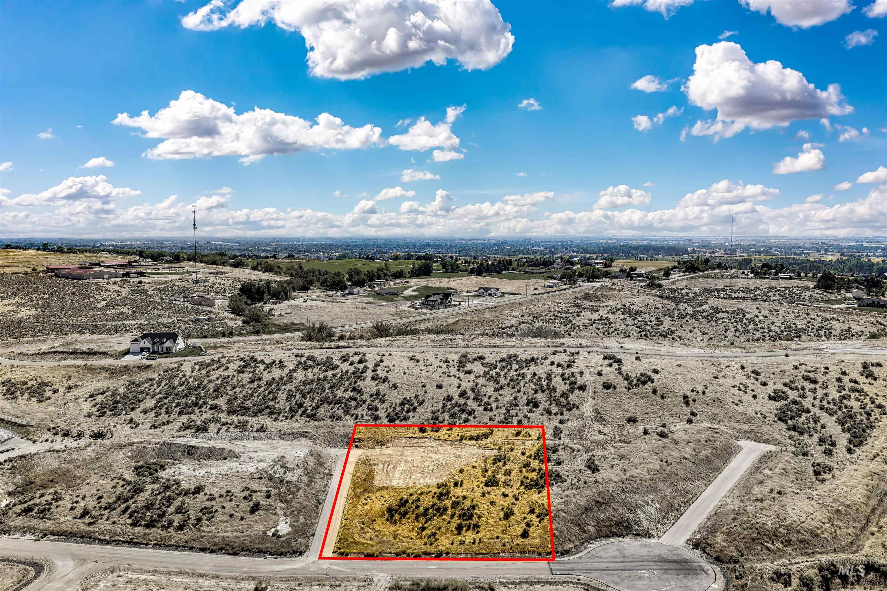 main property photo 16