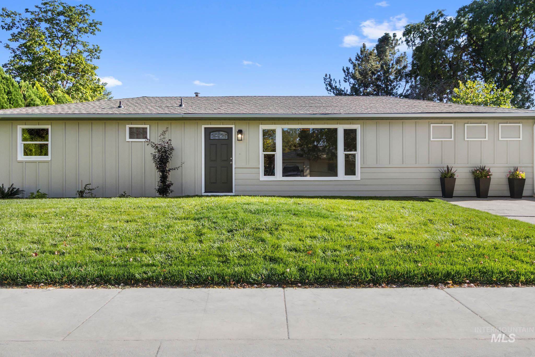 main property photo 0