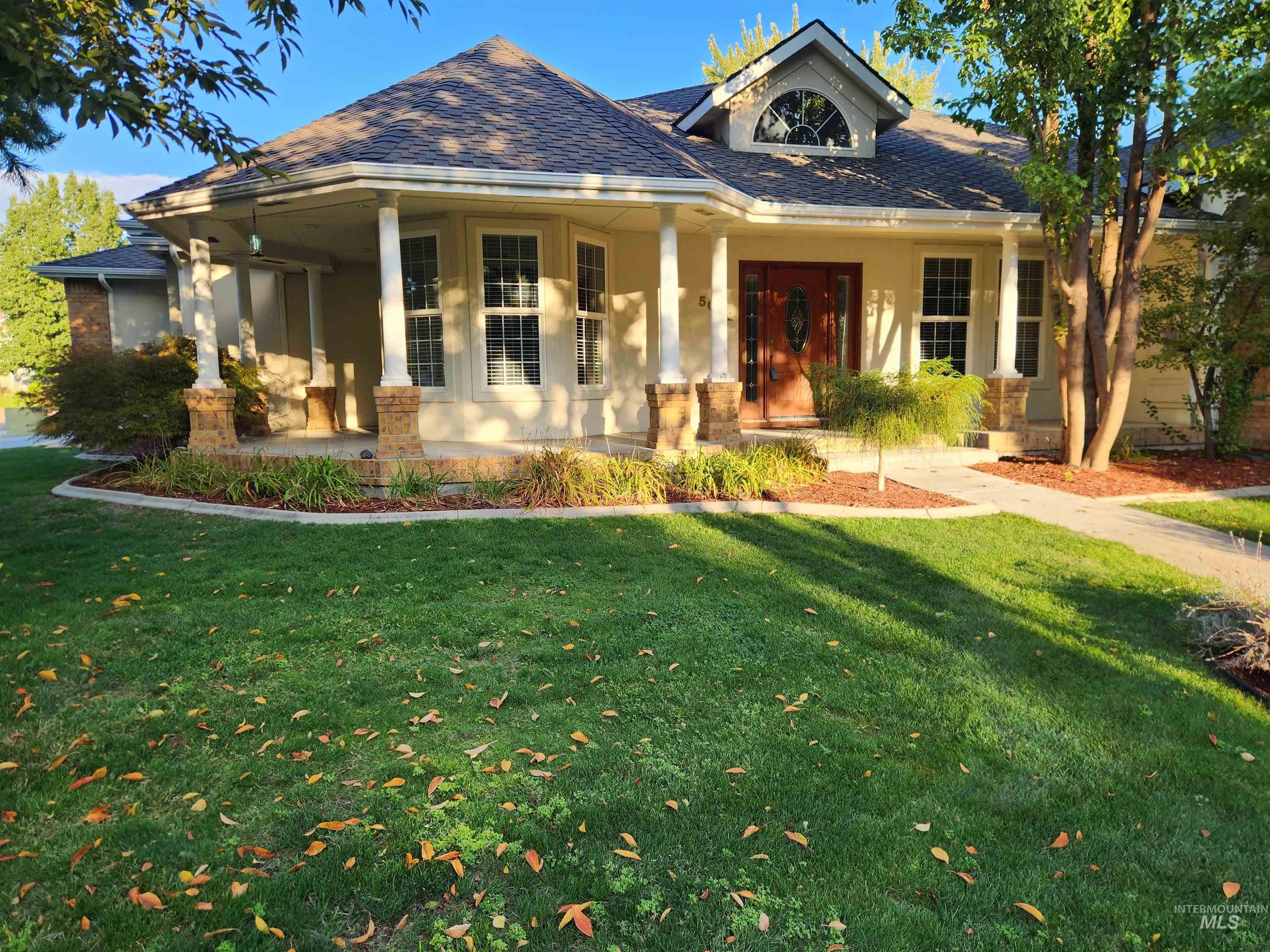 main property photo 0