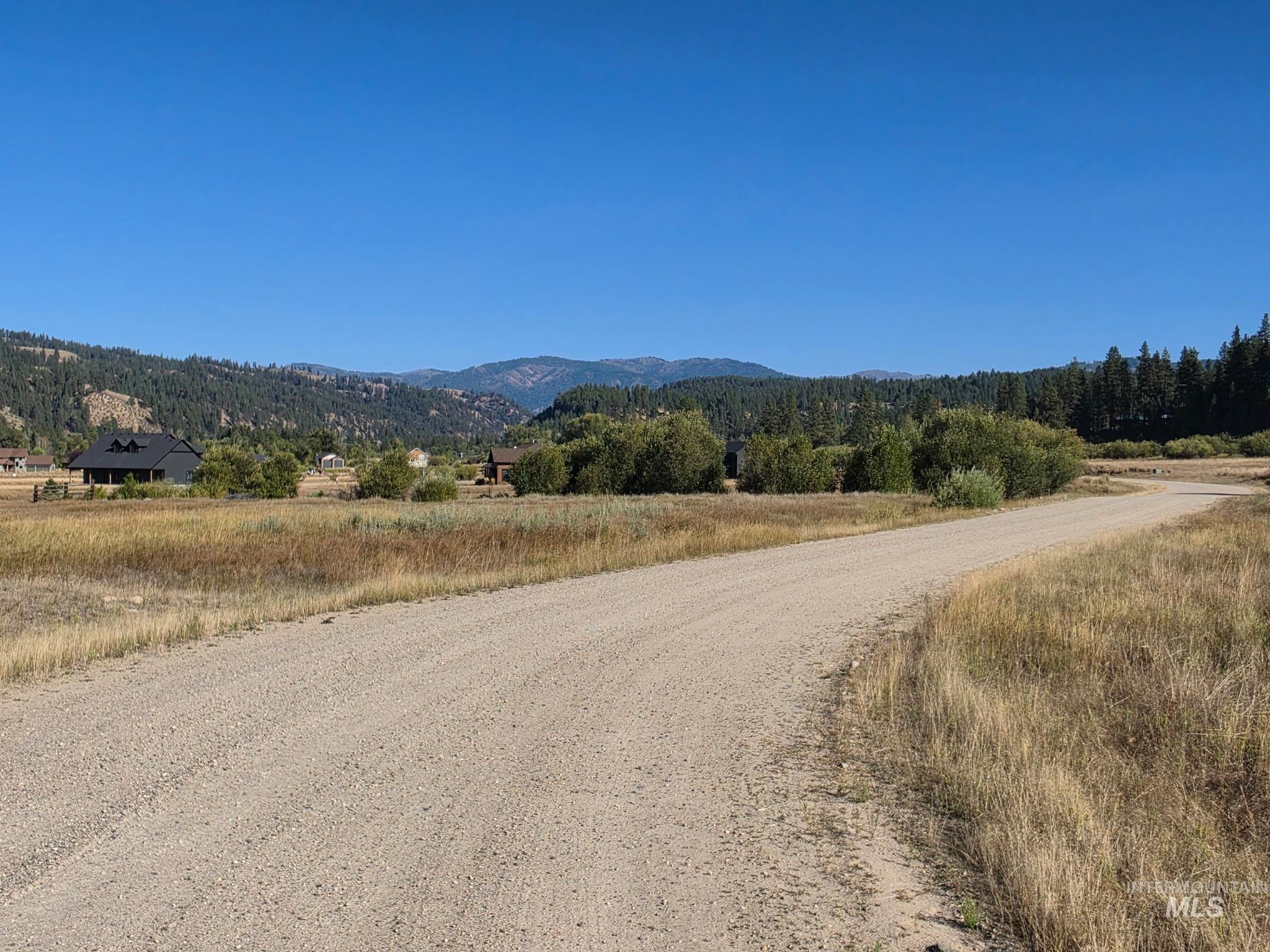 main property photo 27