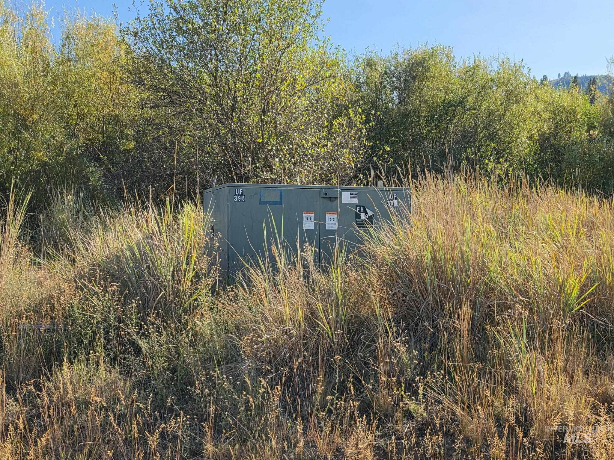 main property photo 38