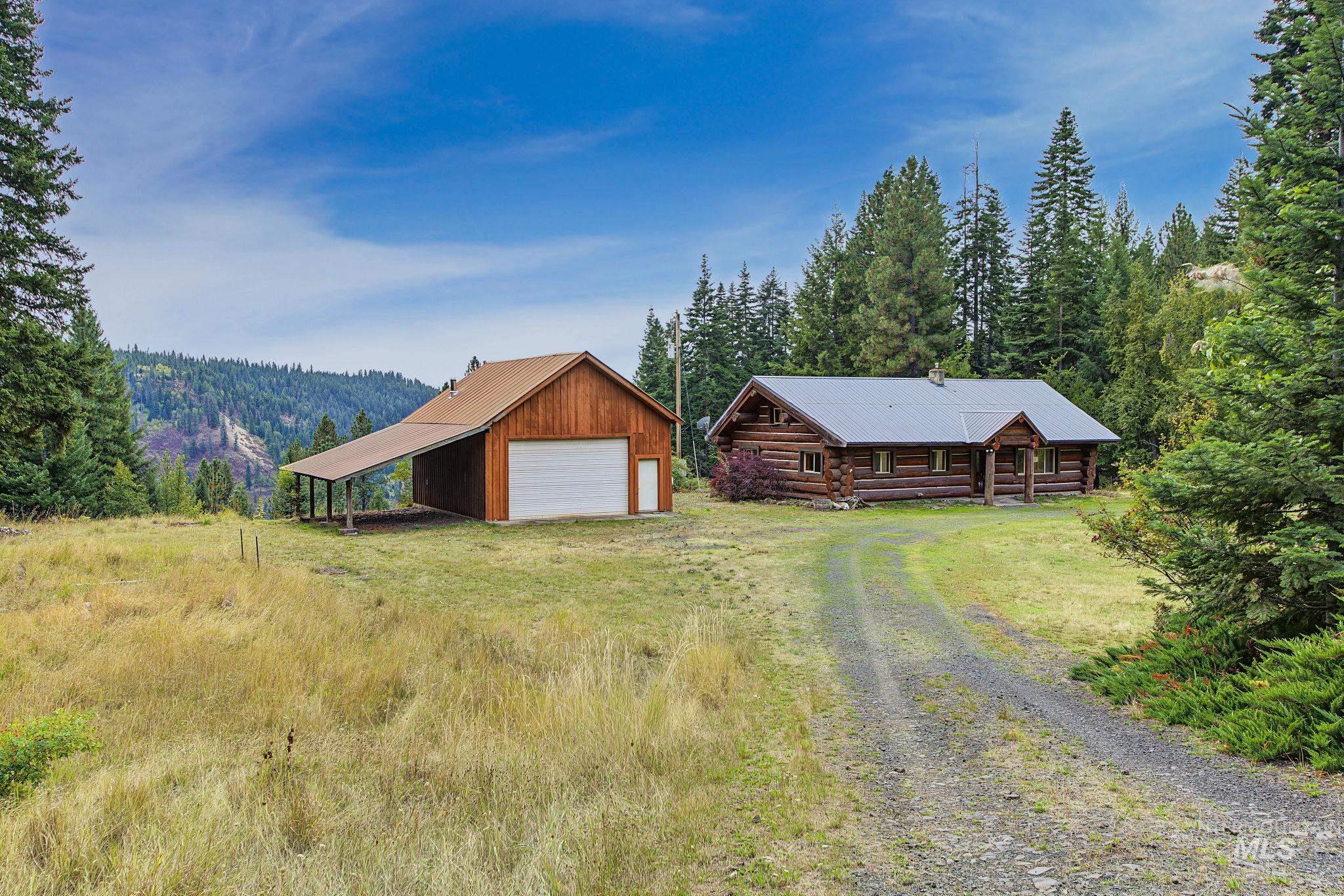 main property photo 41
