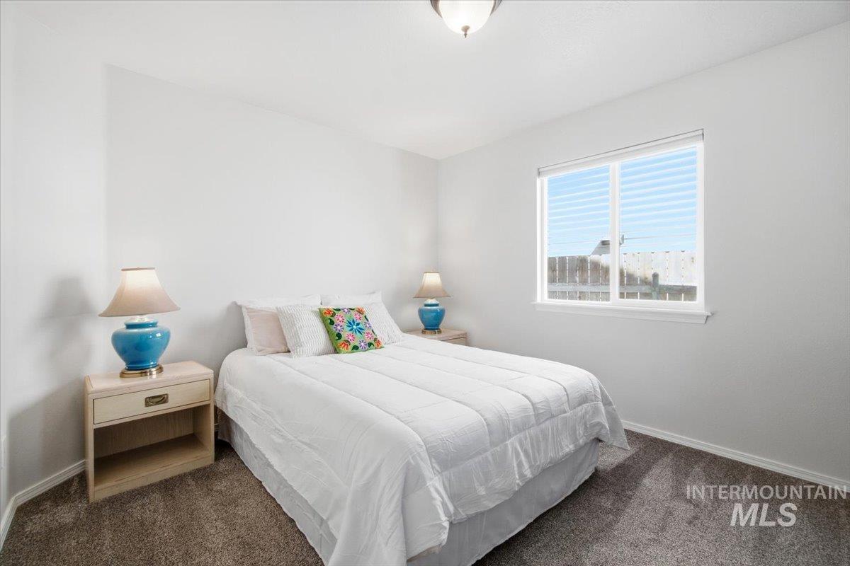 property viewer photo 18