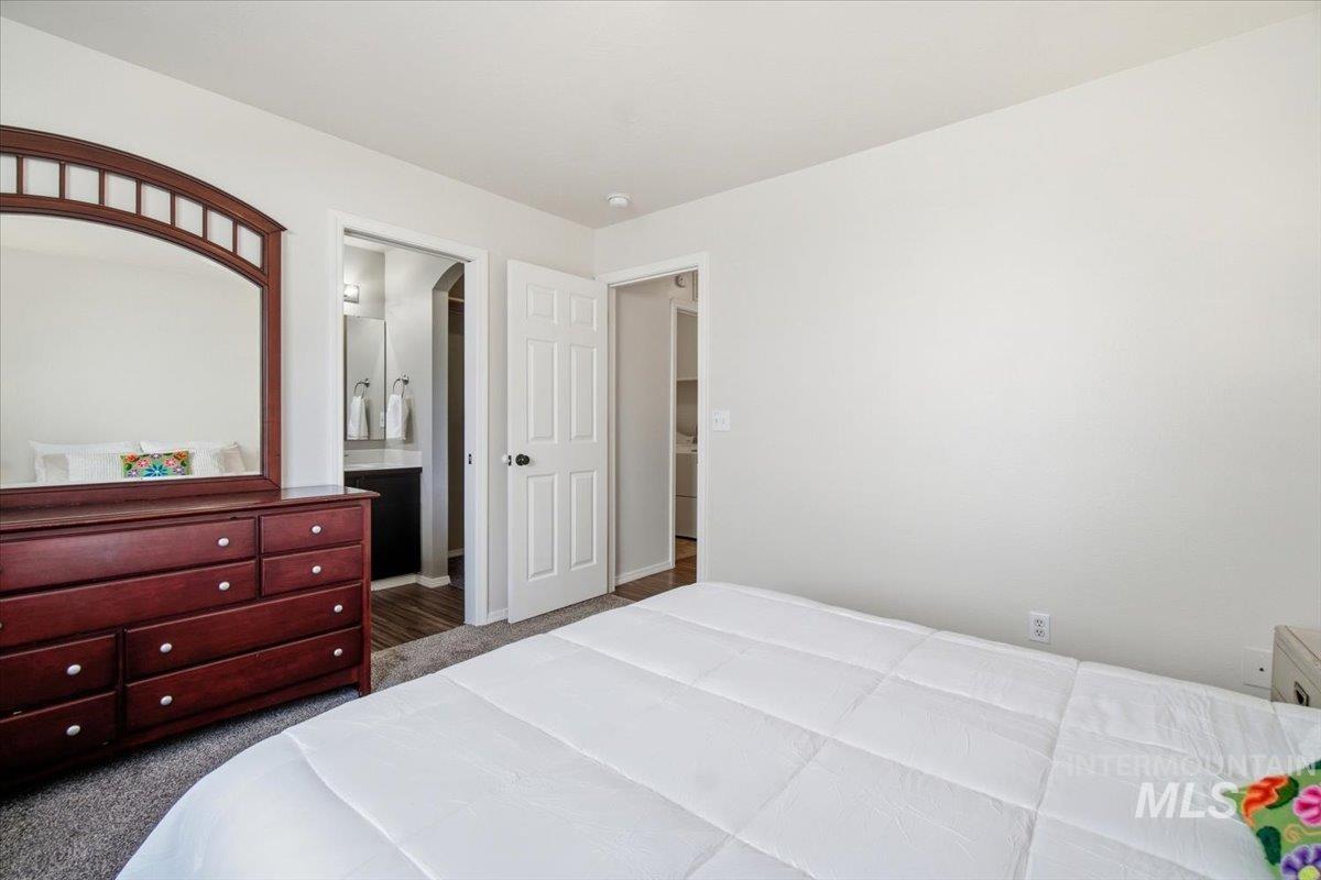 property viewer photo 21