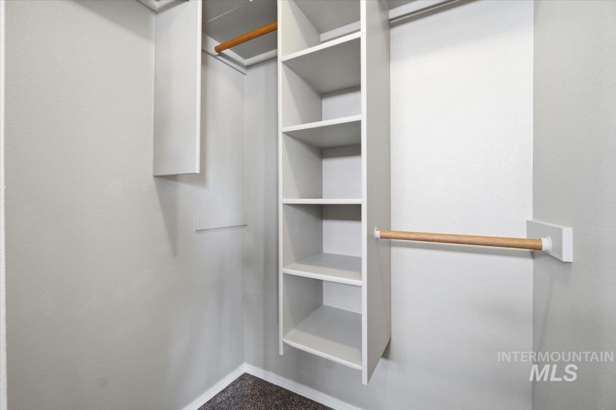 property viewer photo 24