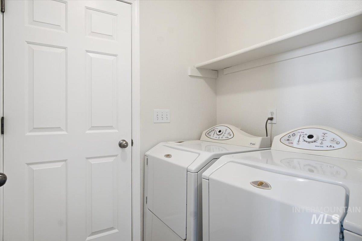 property viewer photo 30