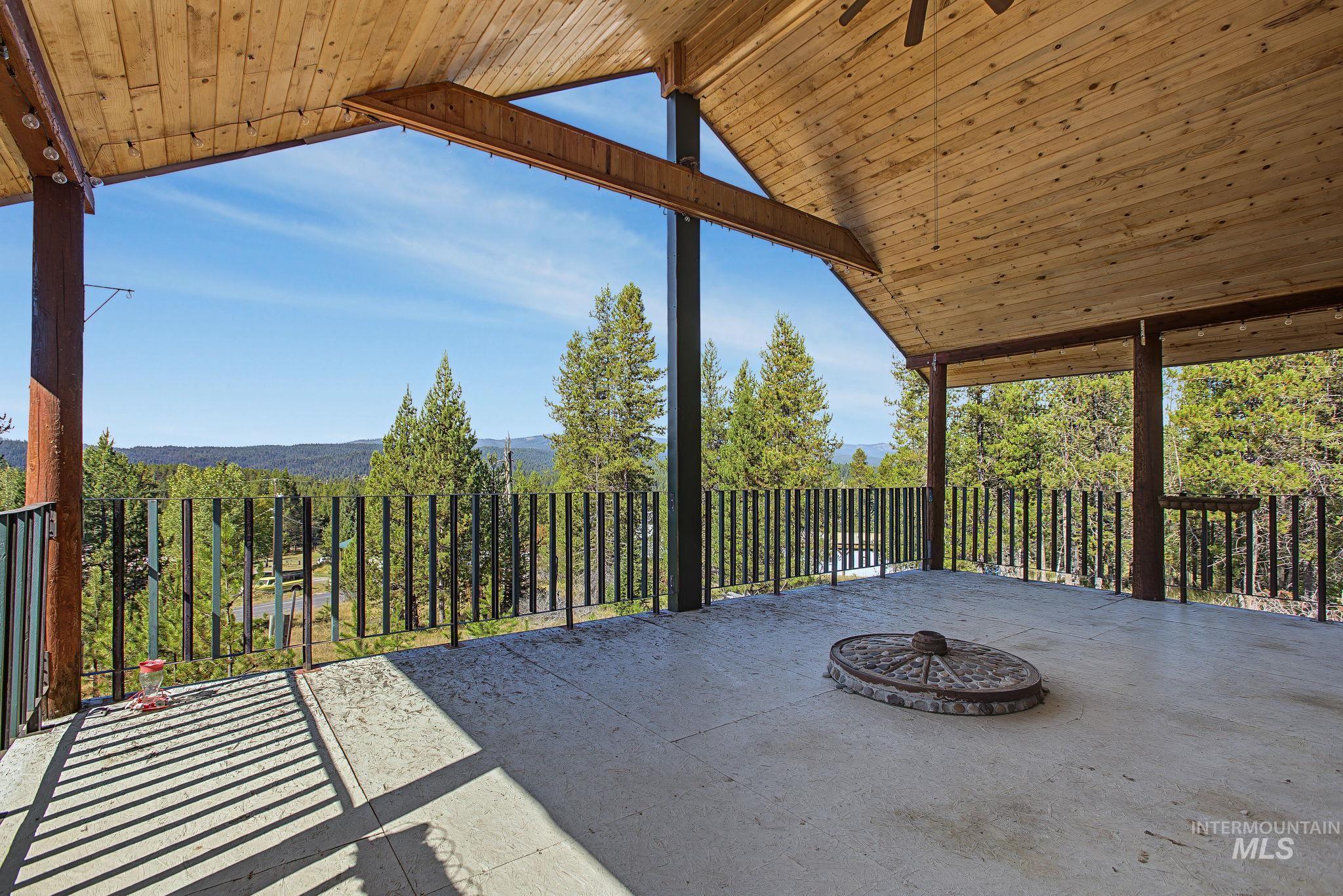 main property photo 19