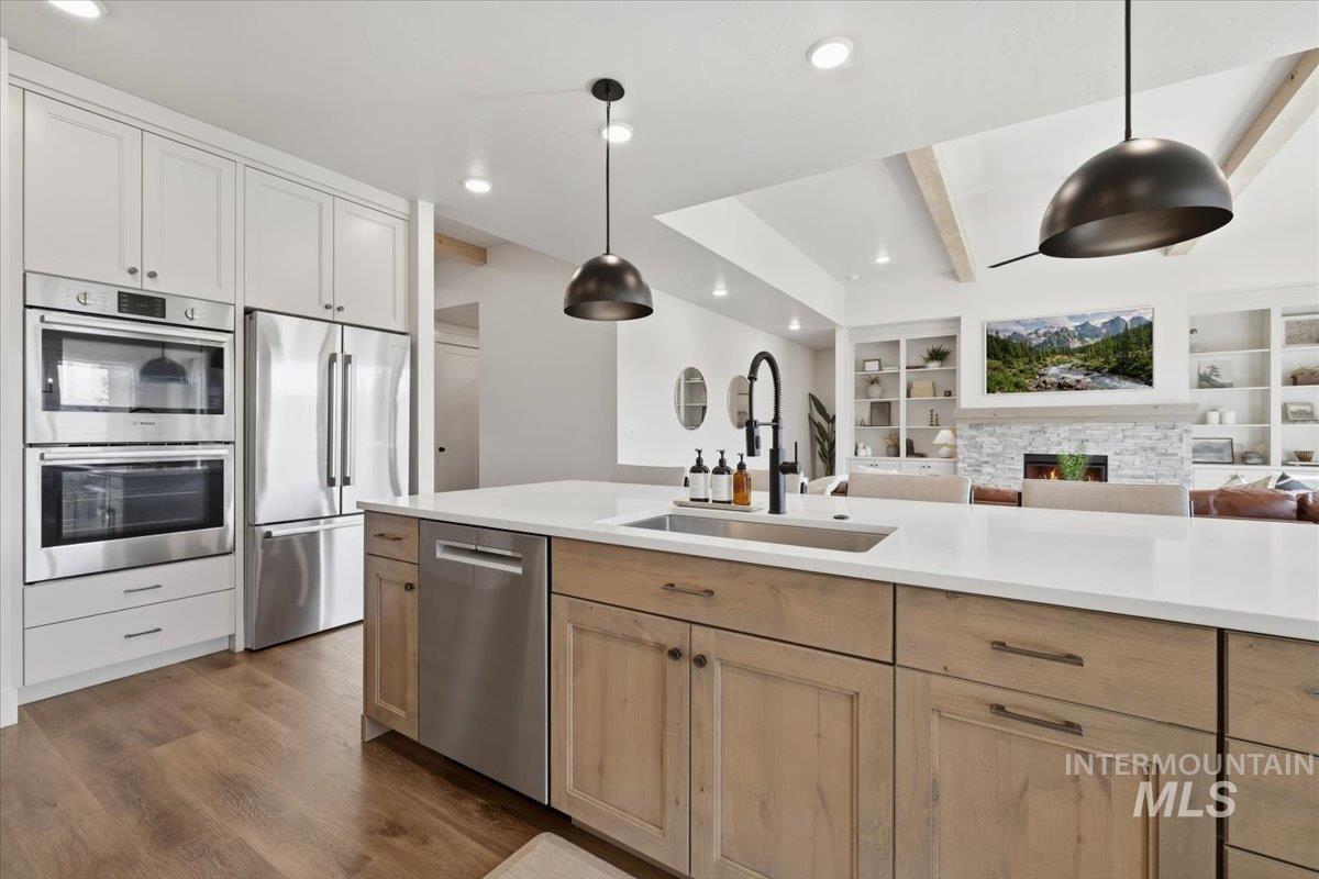 property viewer photo 16