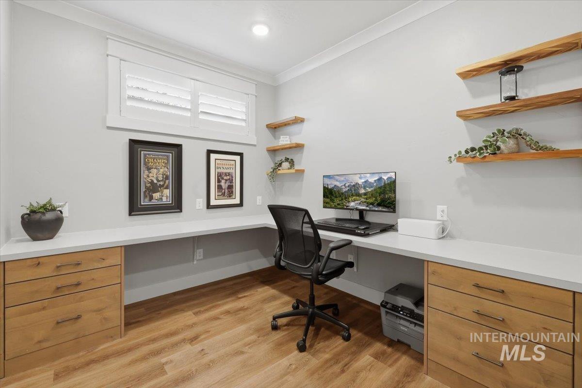 property viewer photo 20