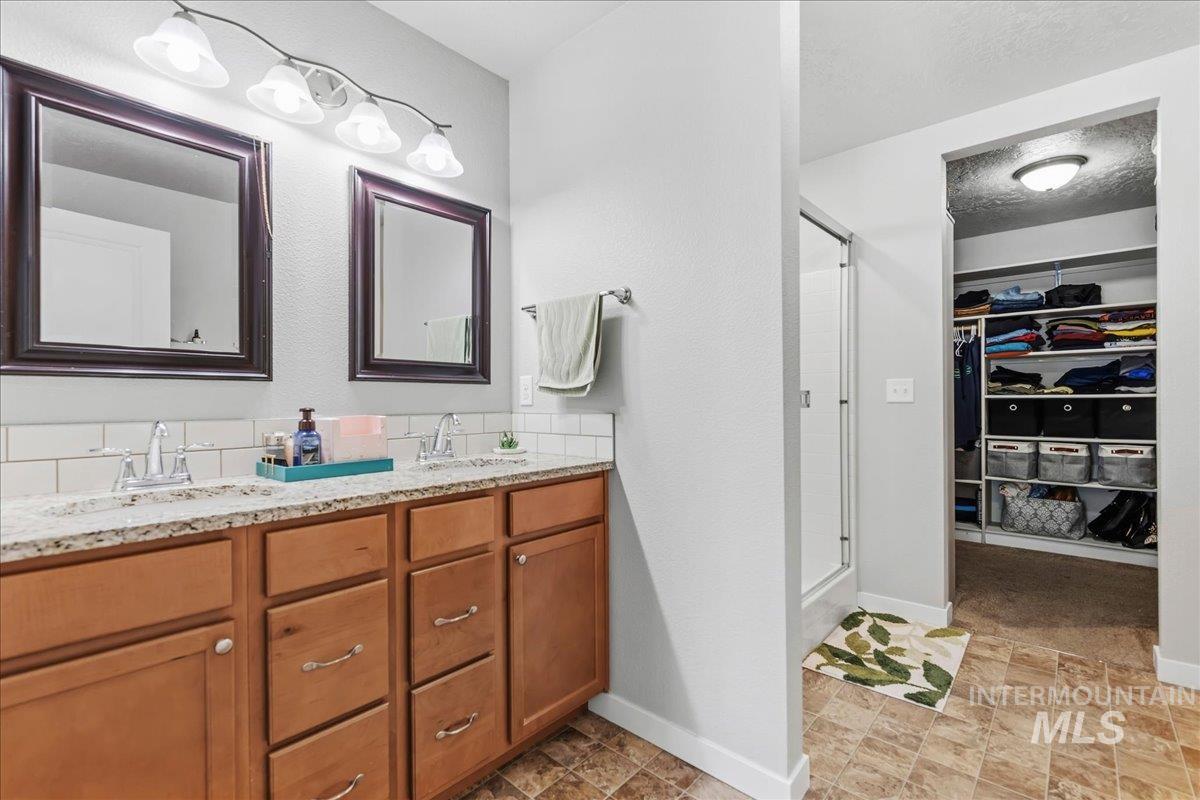 property viewer photo 13