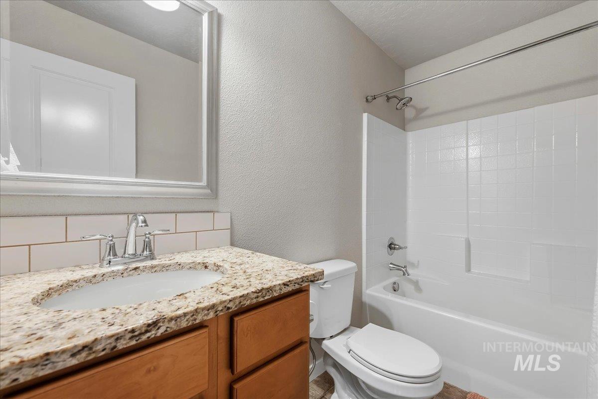 property viewer photo 19
