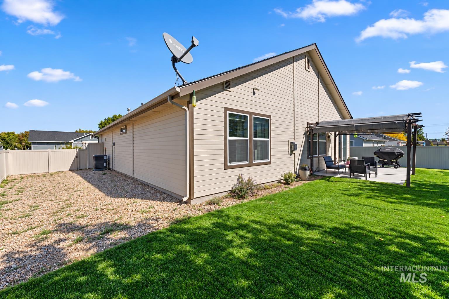 property viewer photo 25
