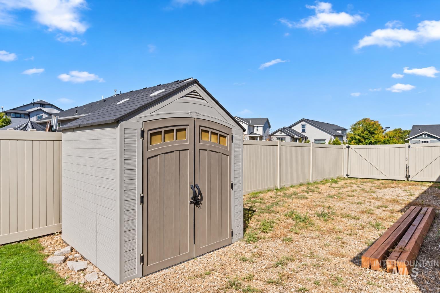 property viewer photo 26