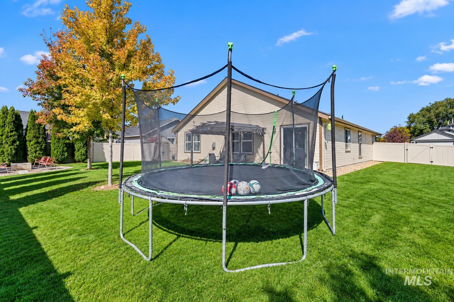 property viewer photo 28