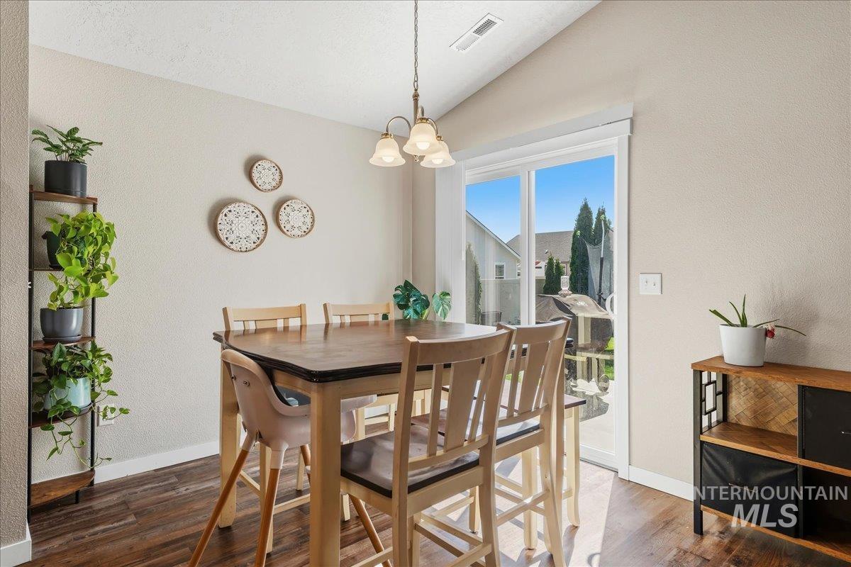 property viewer photo 8
