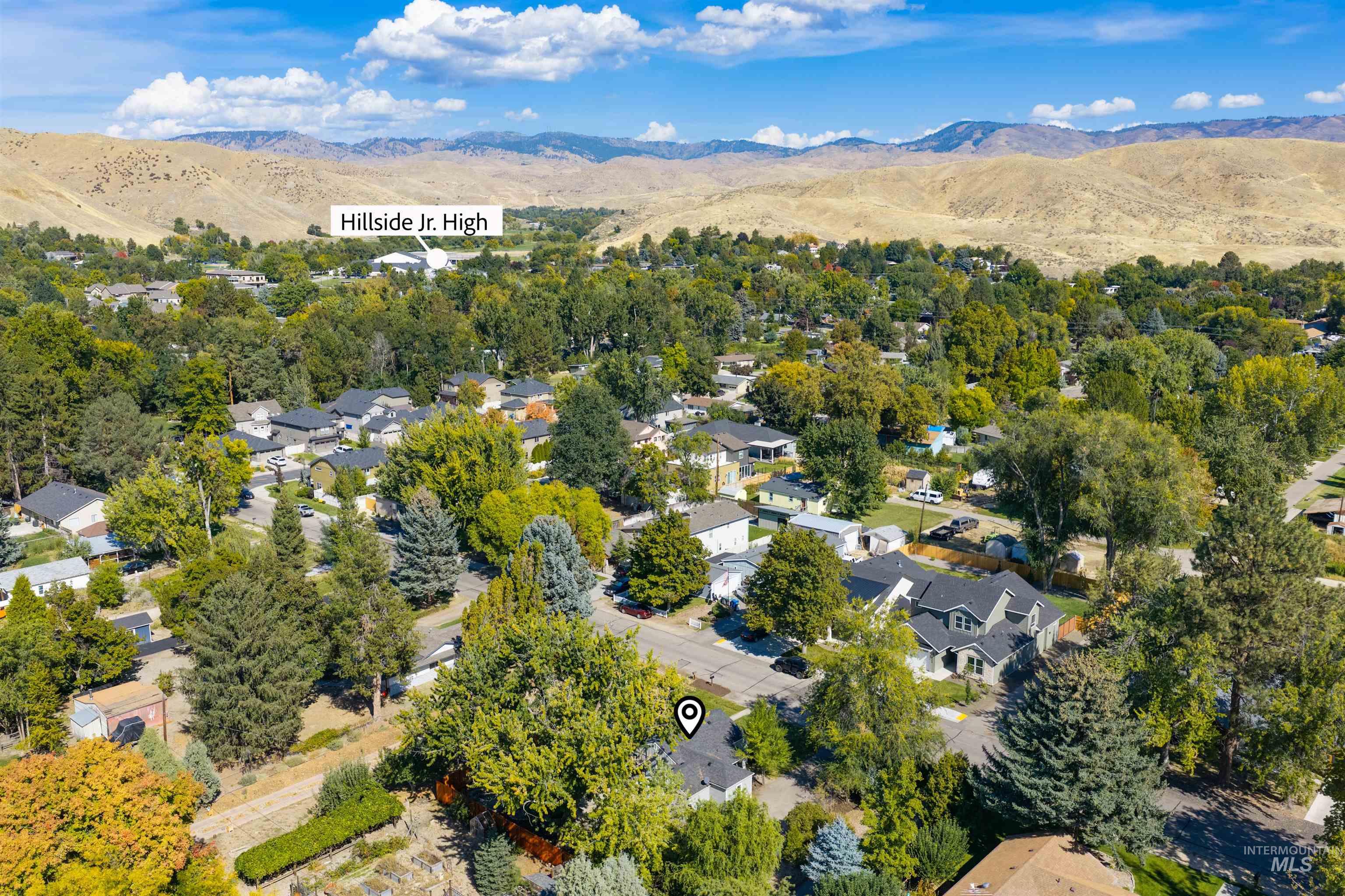 main property photo 29