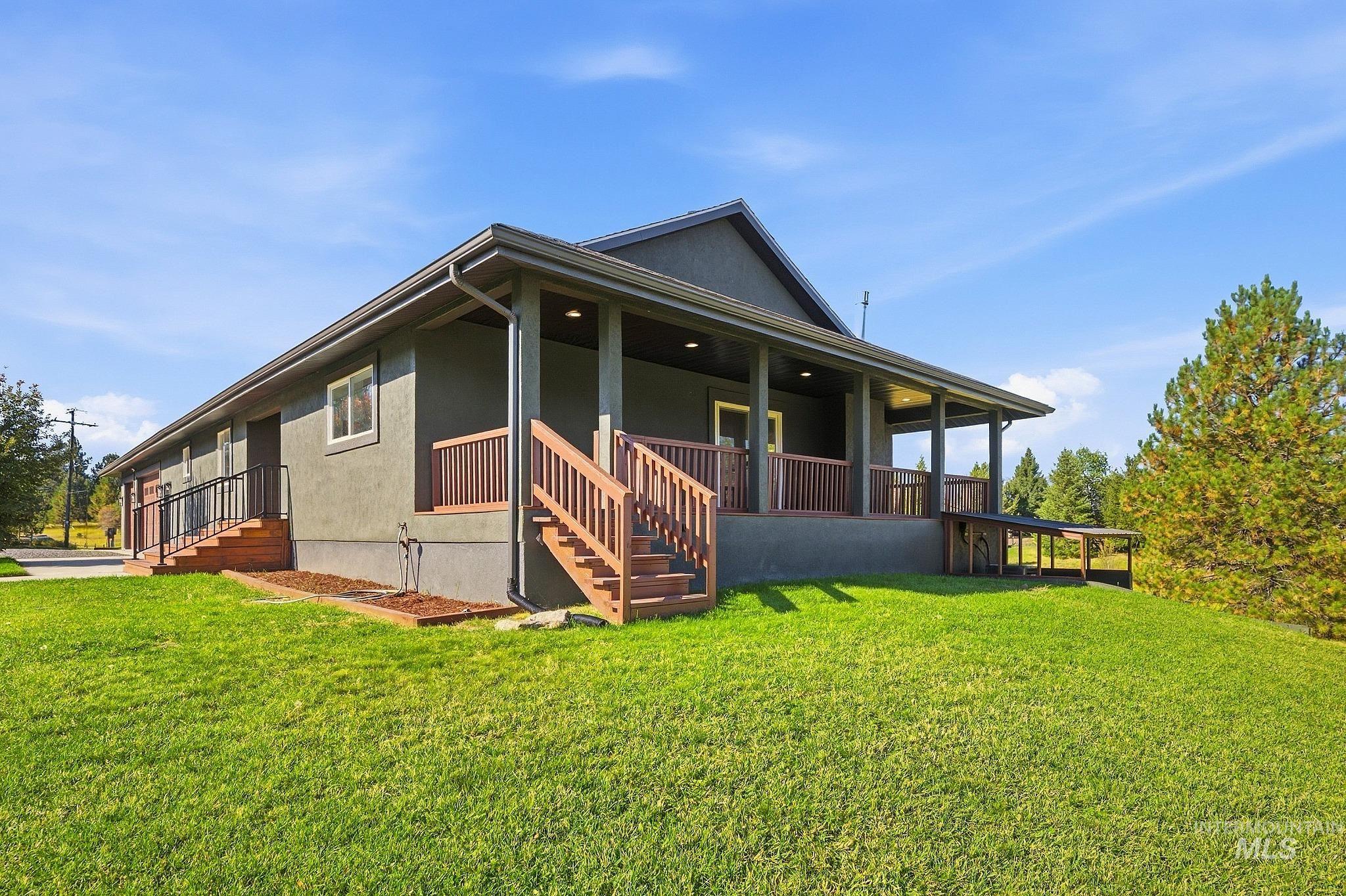 main property photo 29