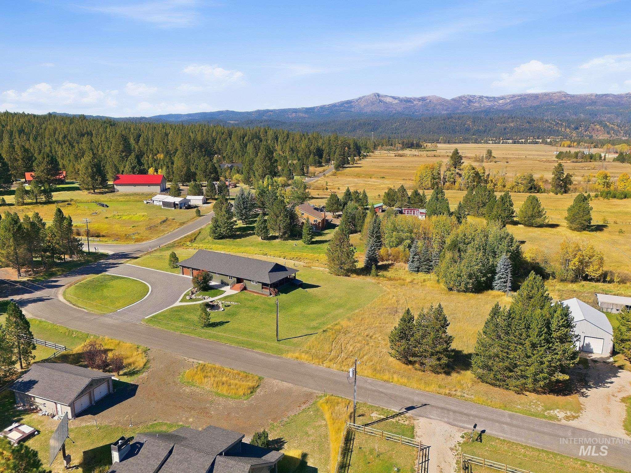 main property photo 37