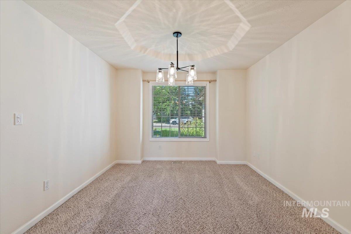property viewer photo 13