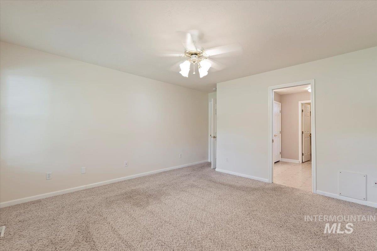 property viewer photo 15