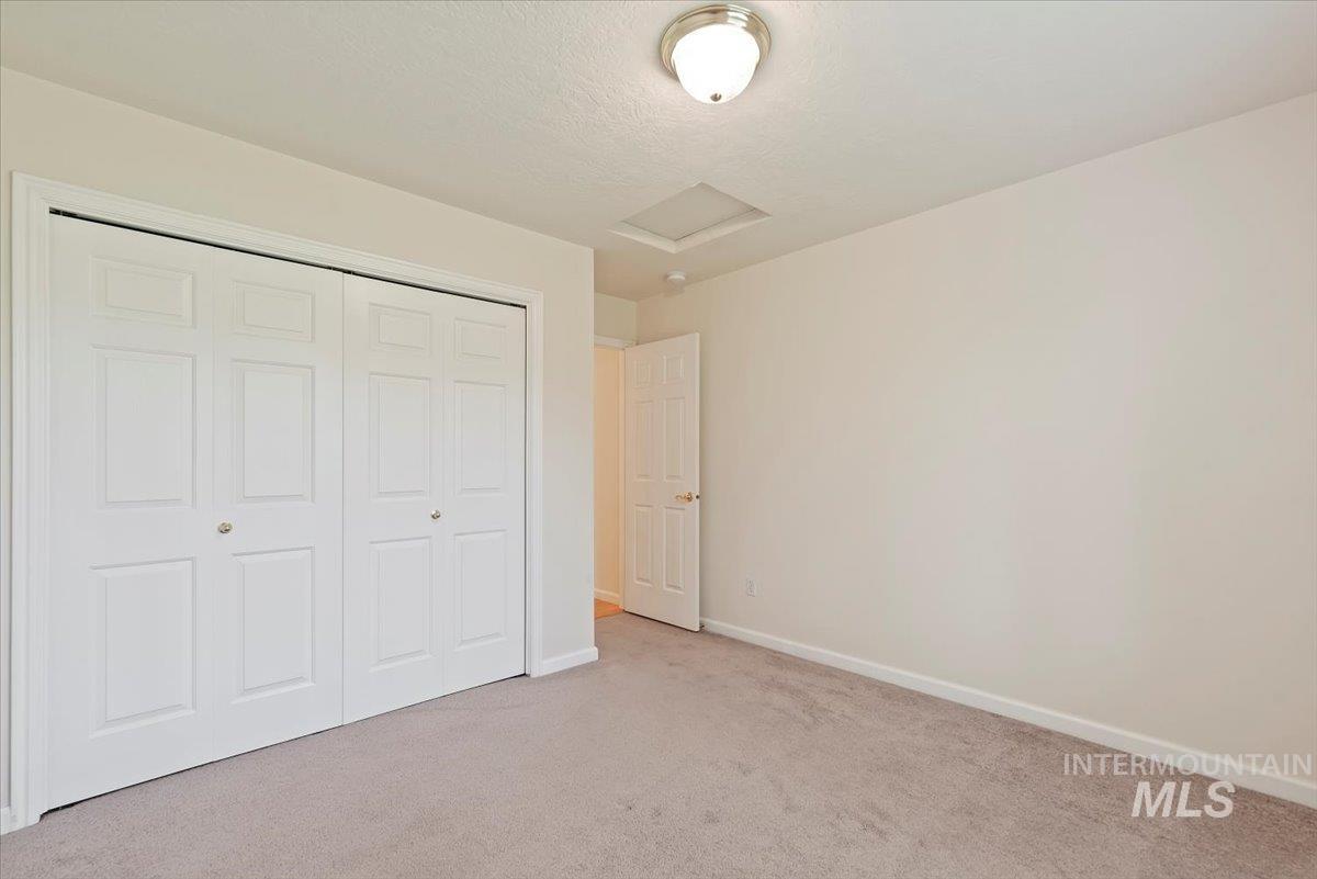 property viewer photo 19