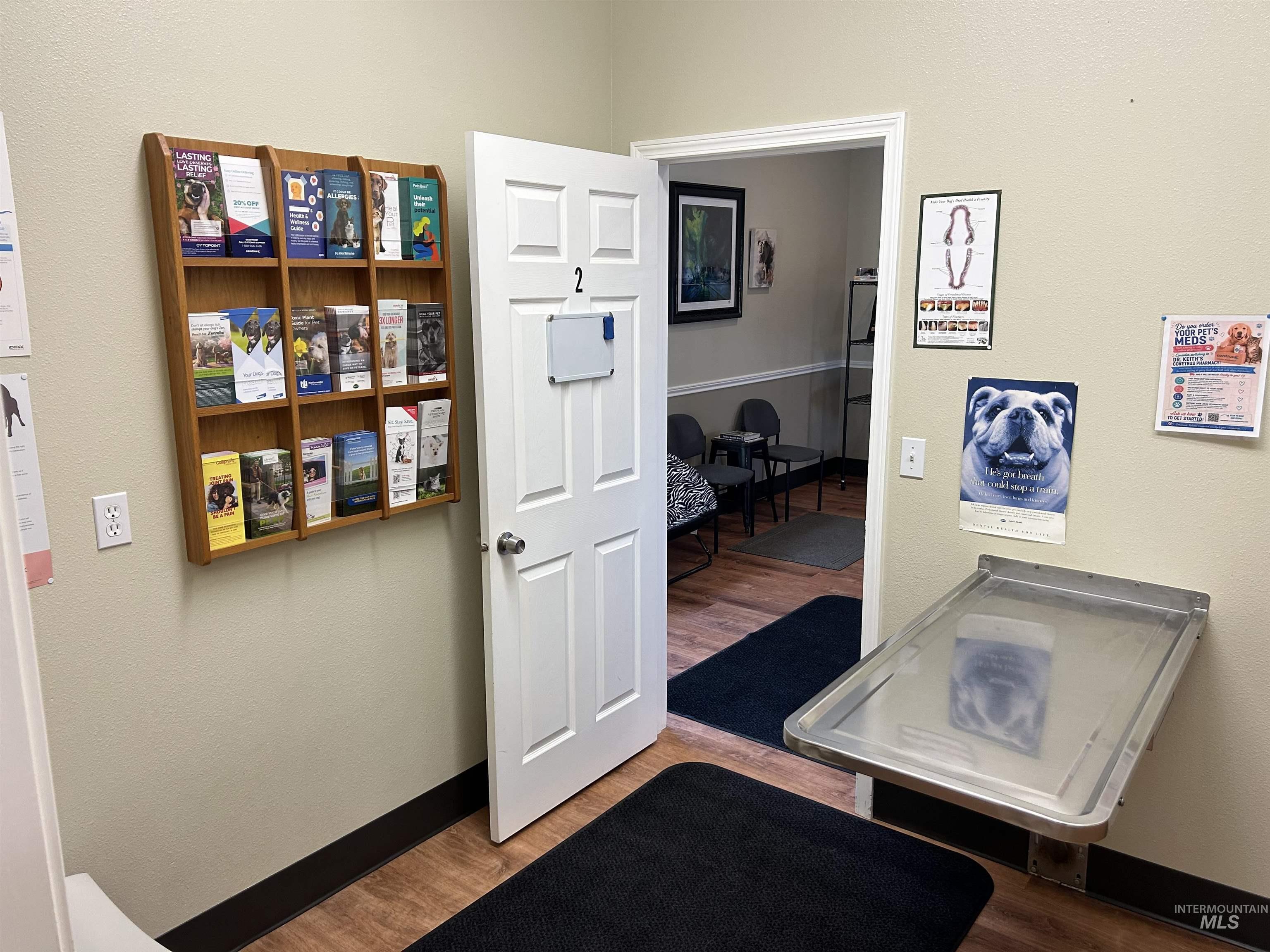 main property photo 14