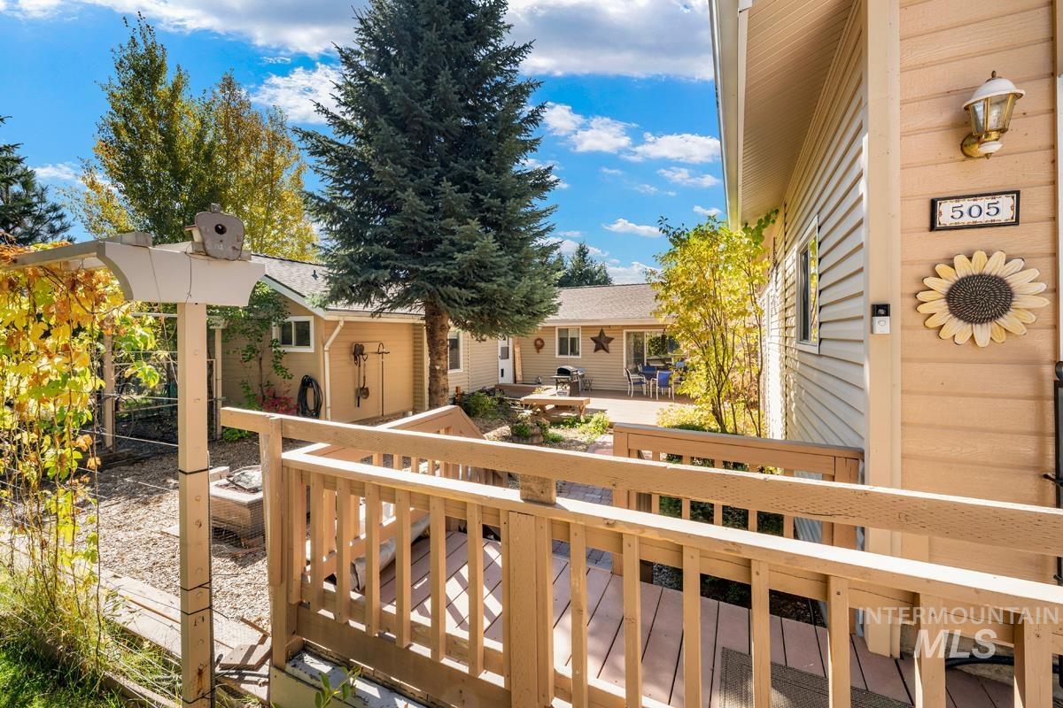 main property photo 2