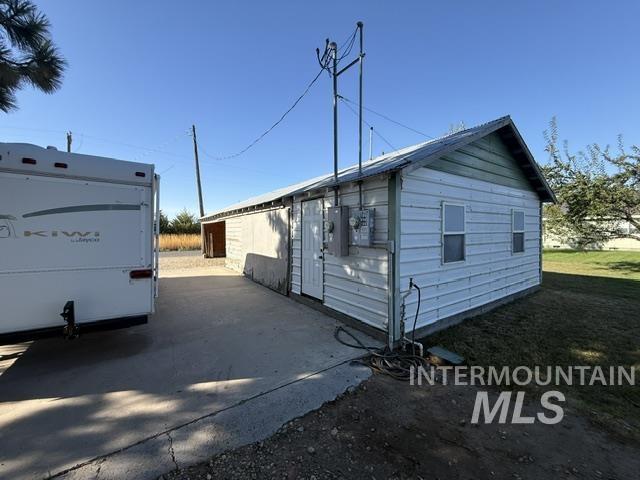 main property photo 38