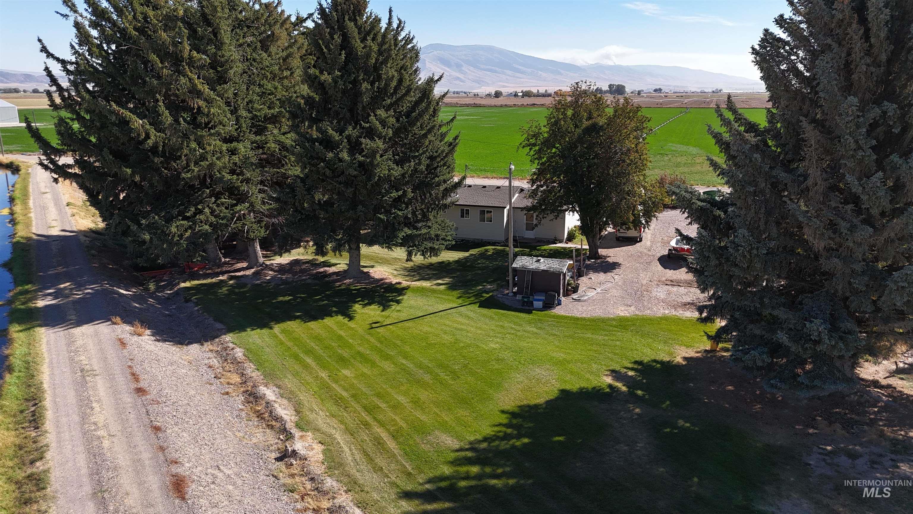 main property photo 27