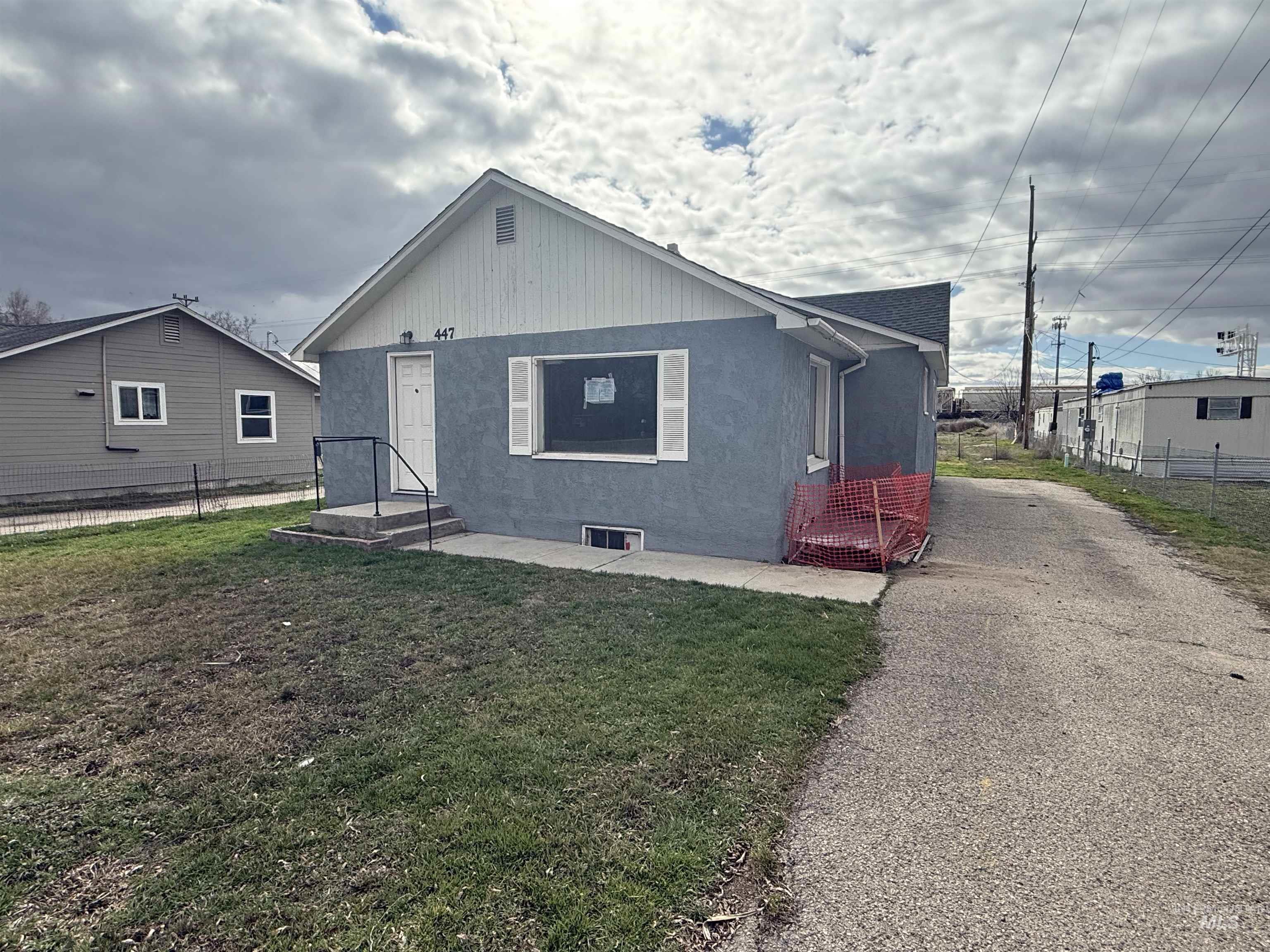 main property photo 2