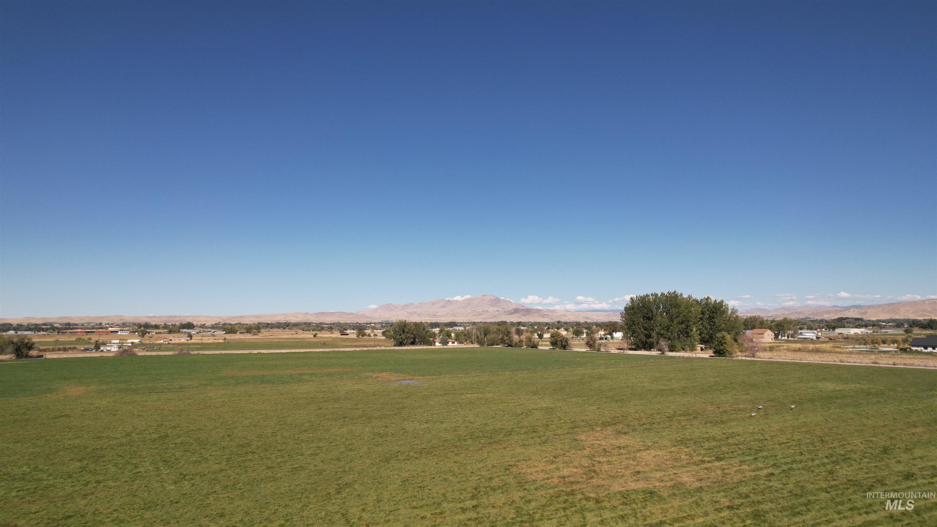 property viewer photo 16