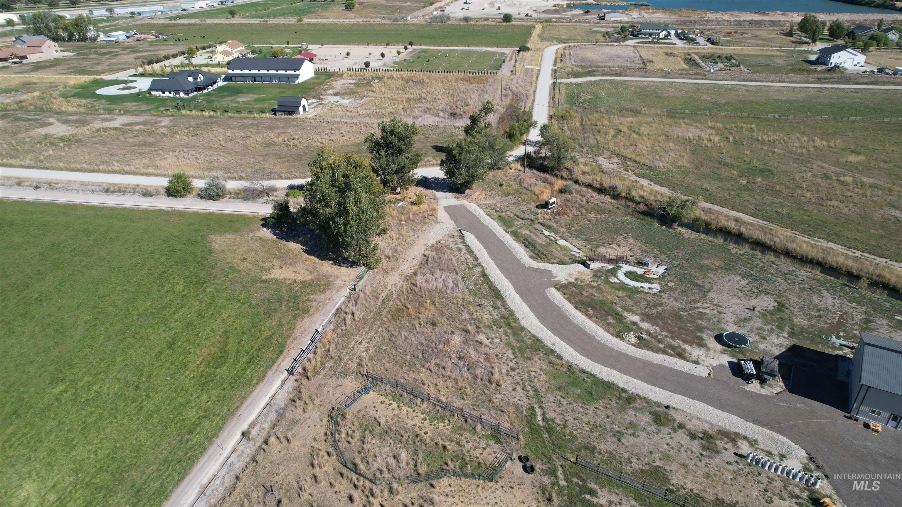property viewer photo 19