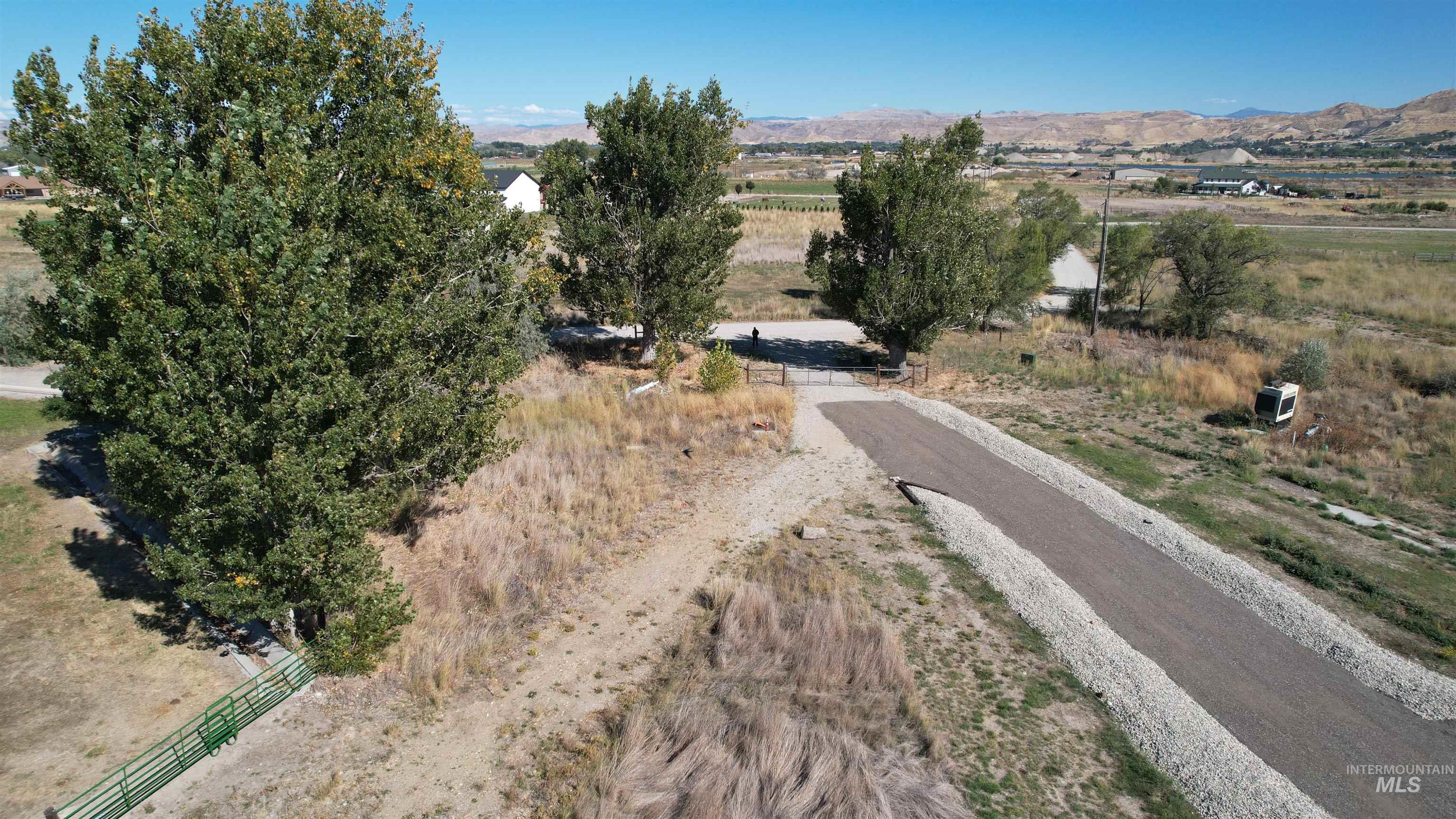 property viewer photo 21