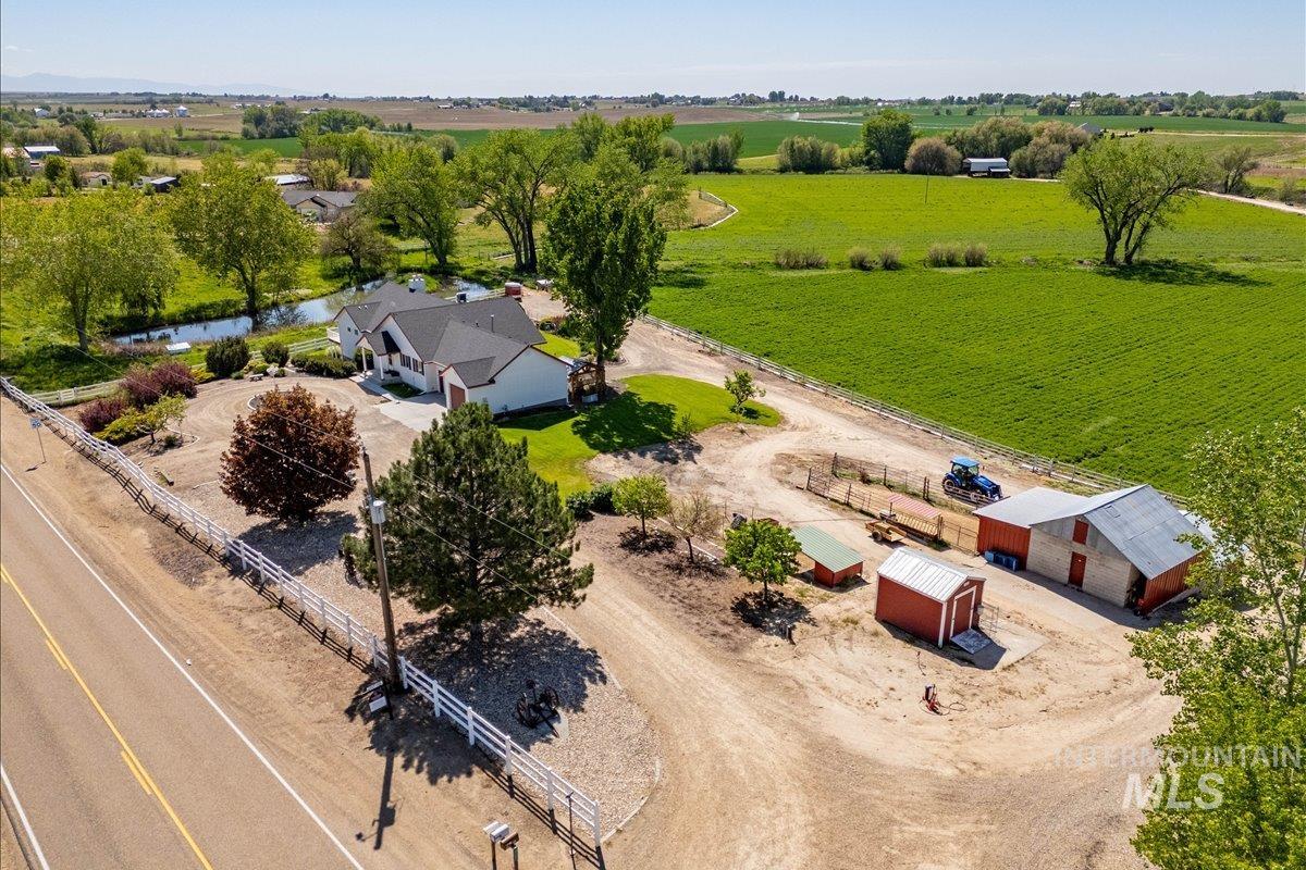 main property photo 49