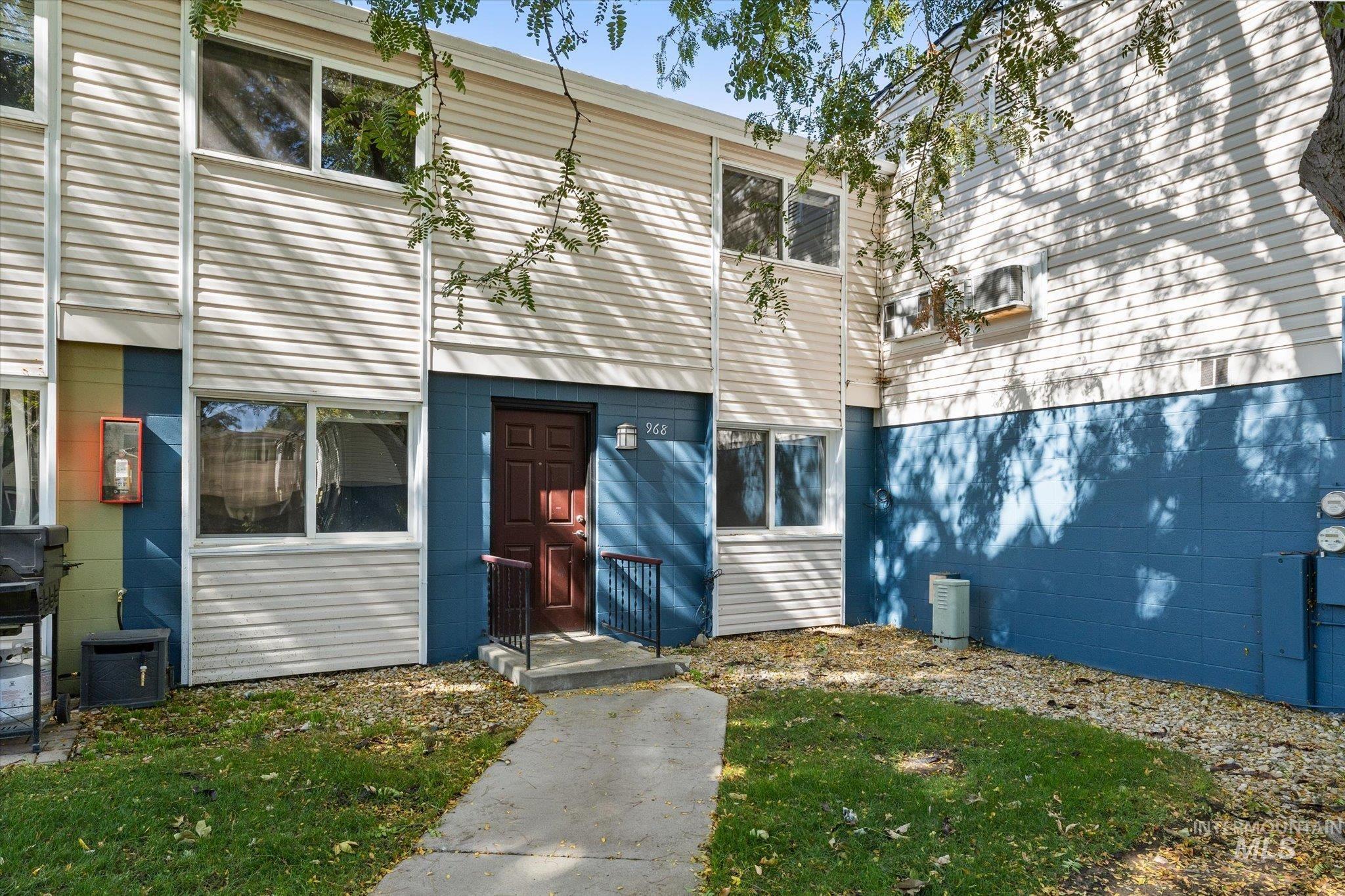 main property photo 21