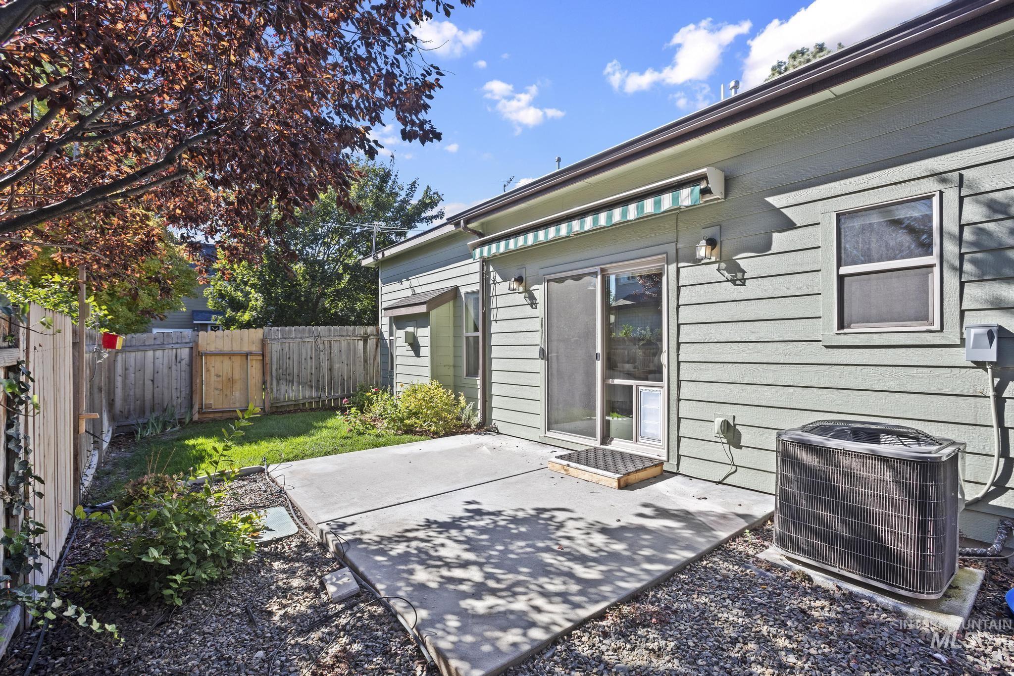 main property photo 32