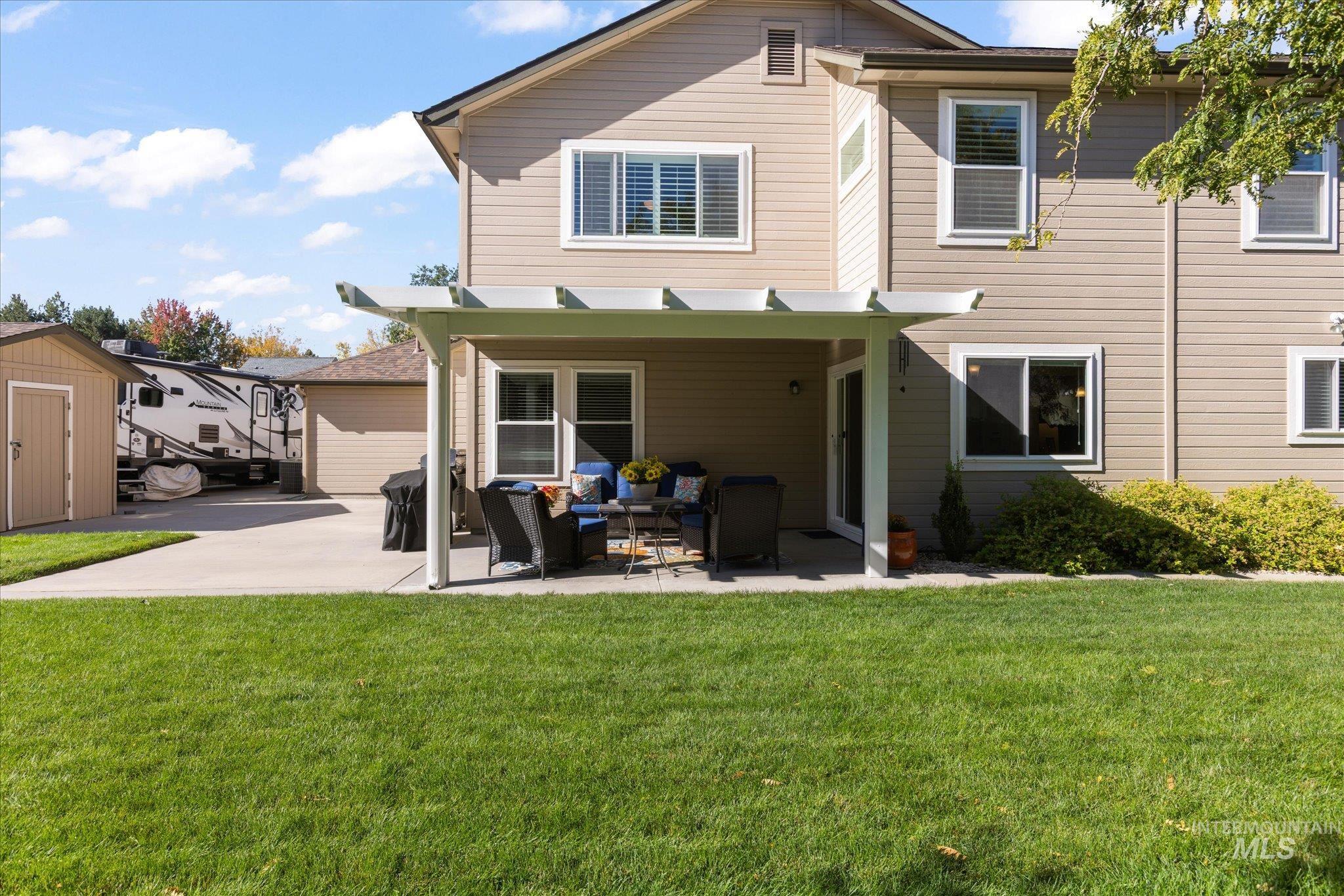 main property photo 33