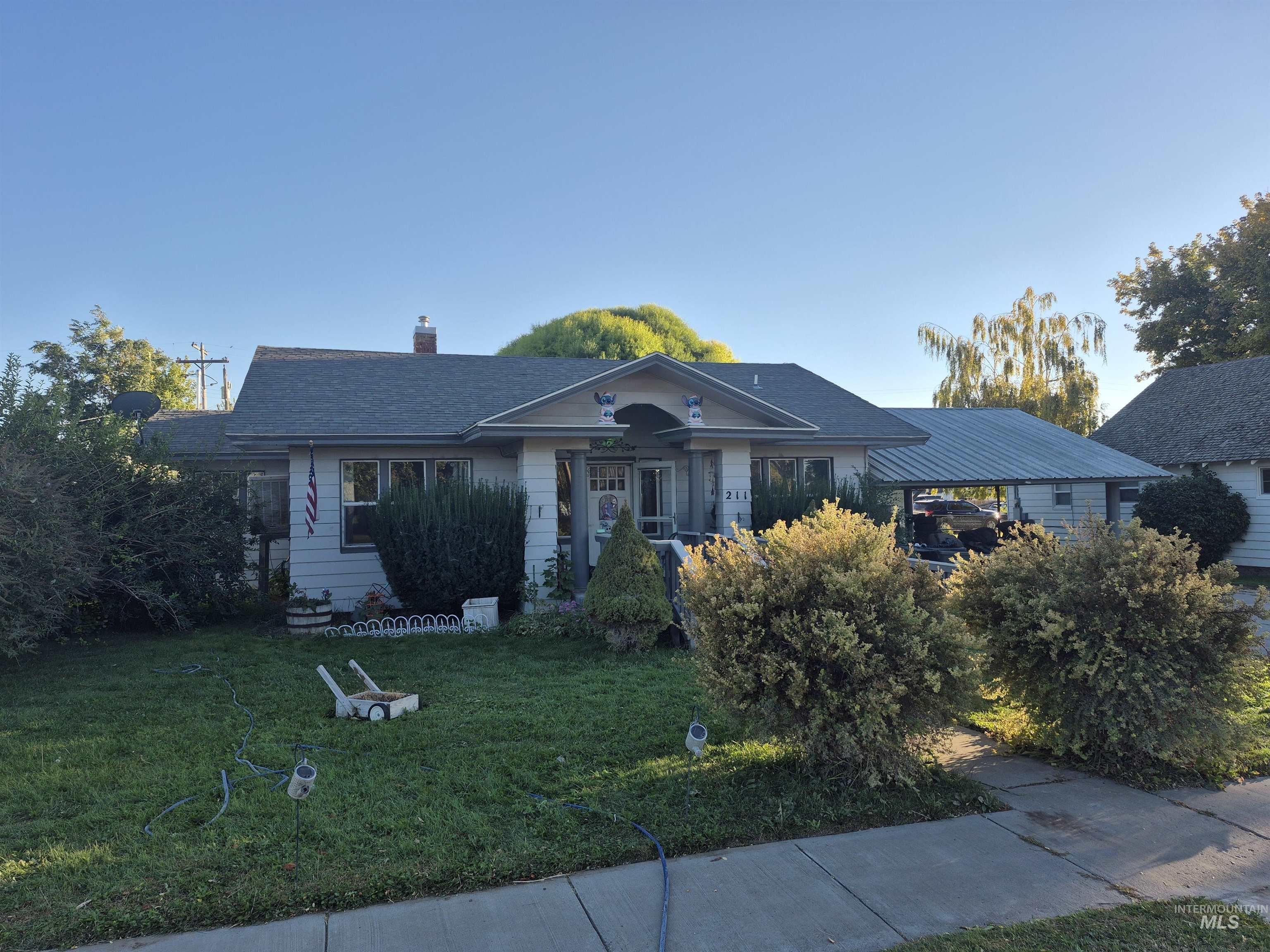 main property photo 1