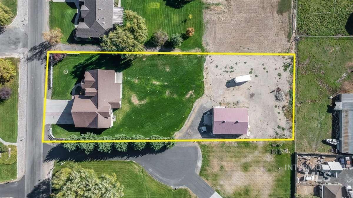 main property photo 47