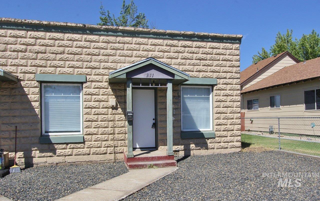 main property photo 15